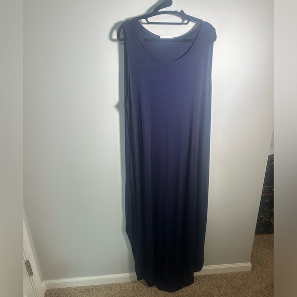 Zenana Navy Sleeveless Maxi 2X NWOT - Picture 2 of 5